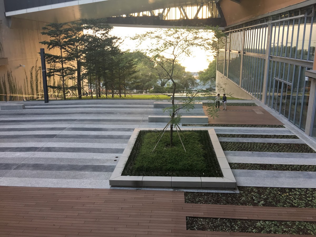 Chu Hai College of Higher Education photo 6