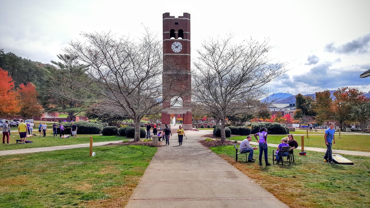 Western Carolina University photo 3