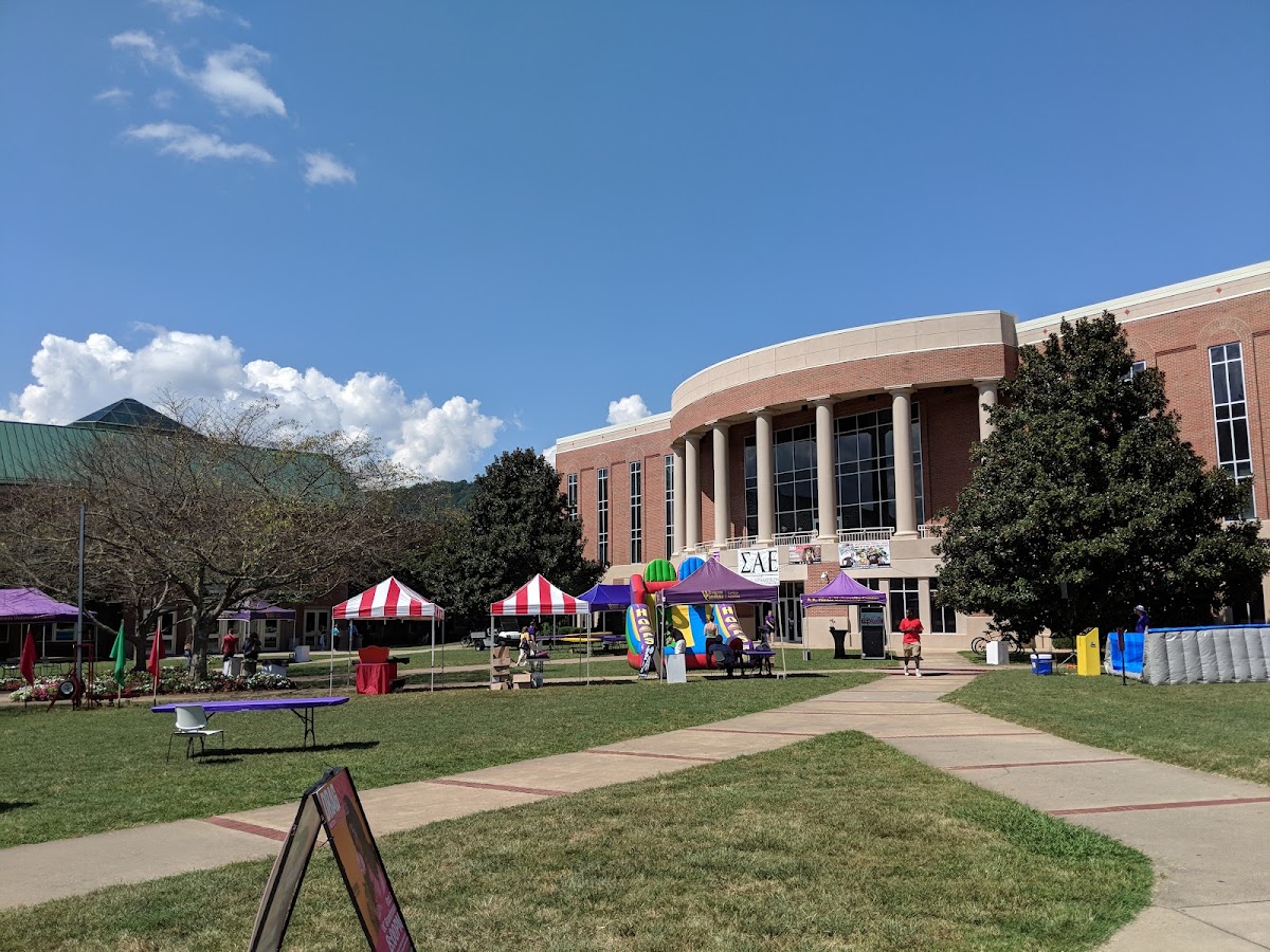 Western Carolina University photo 6