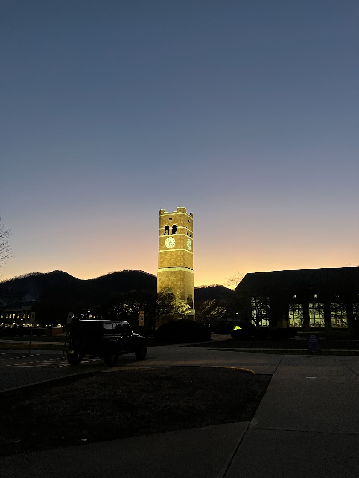 Western Carolina University photo 7