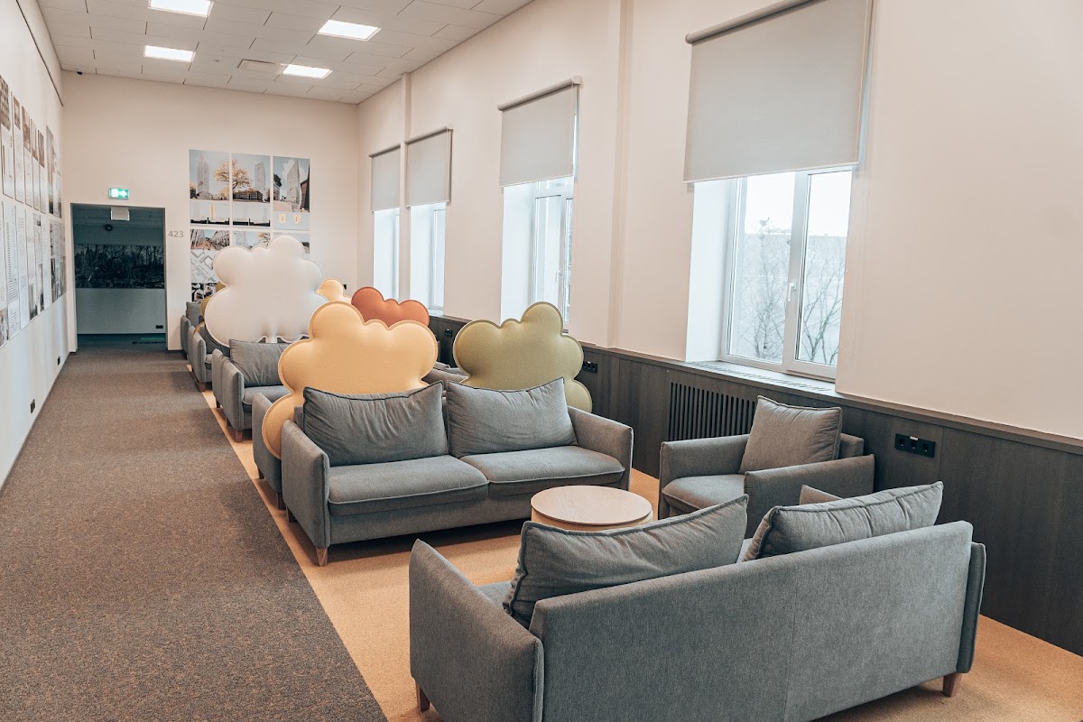 EBS Business School photo 4