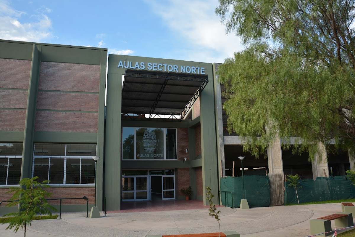 National University of Salta photo 1