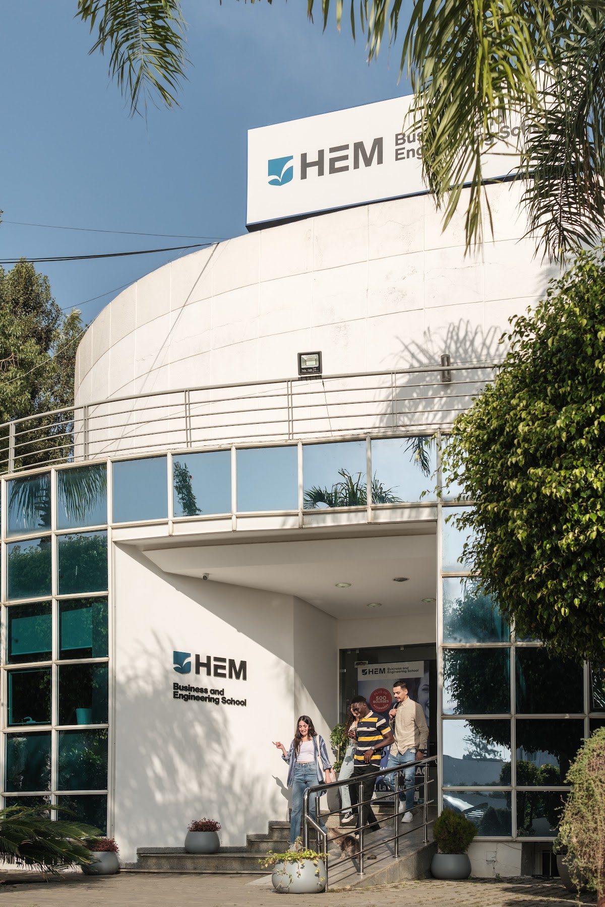 HEM Business School photo 7