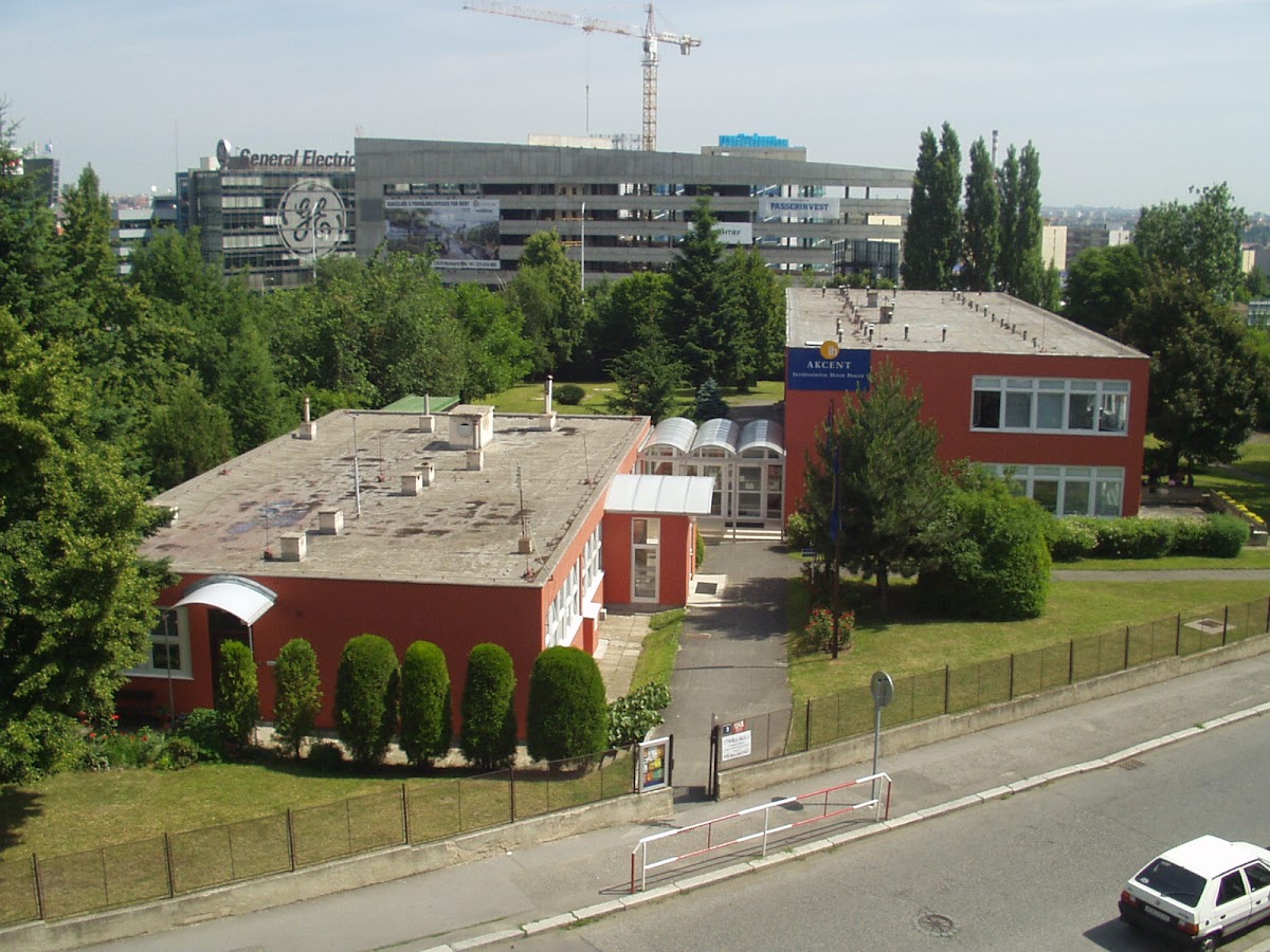 AKCENT College photo 3