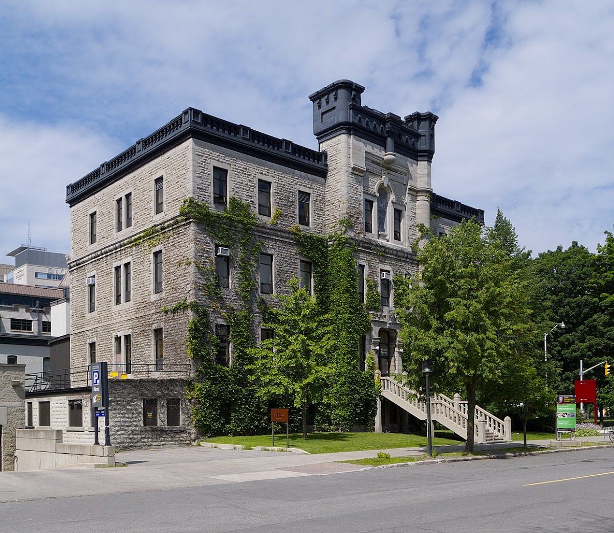 University of Ottawa photo 7