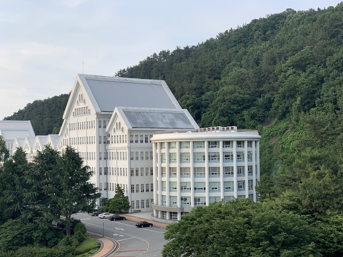 Chosun University photo 7