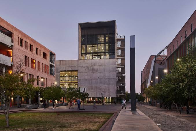 Sol Plaatje University photo 3