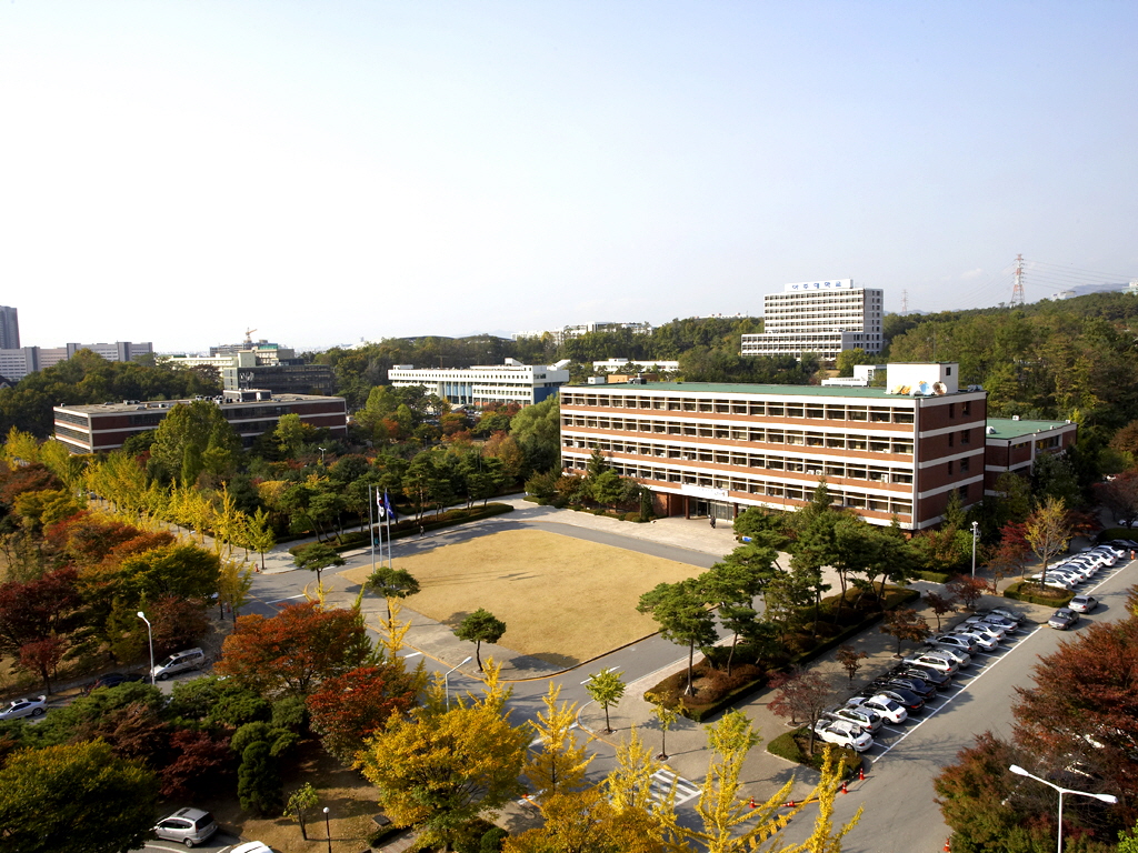 Ajou University photo 2