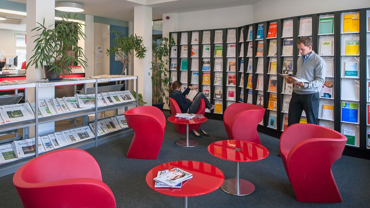 Hochschule für Wirtschaft und Recht Berlin photo 1