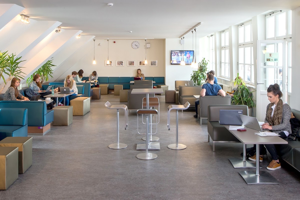 Hochschule für Wirtschaft und Recht Berlin photo 6