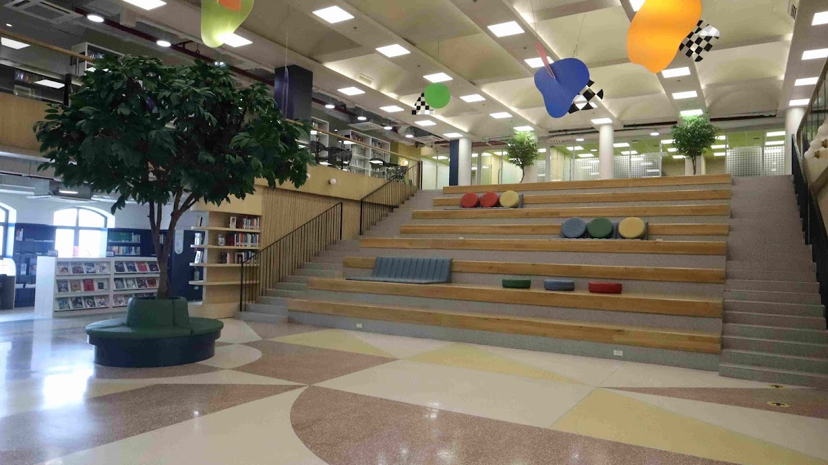 Lyceum of the Philippines University photo 1