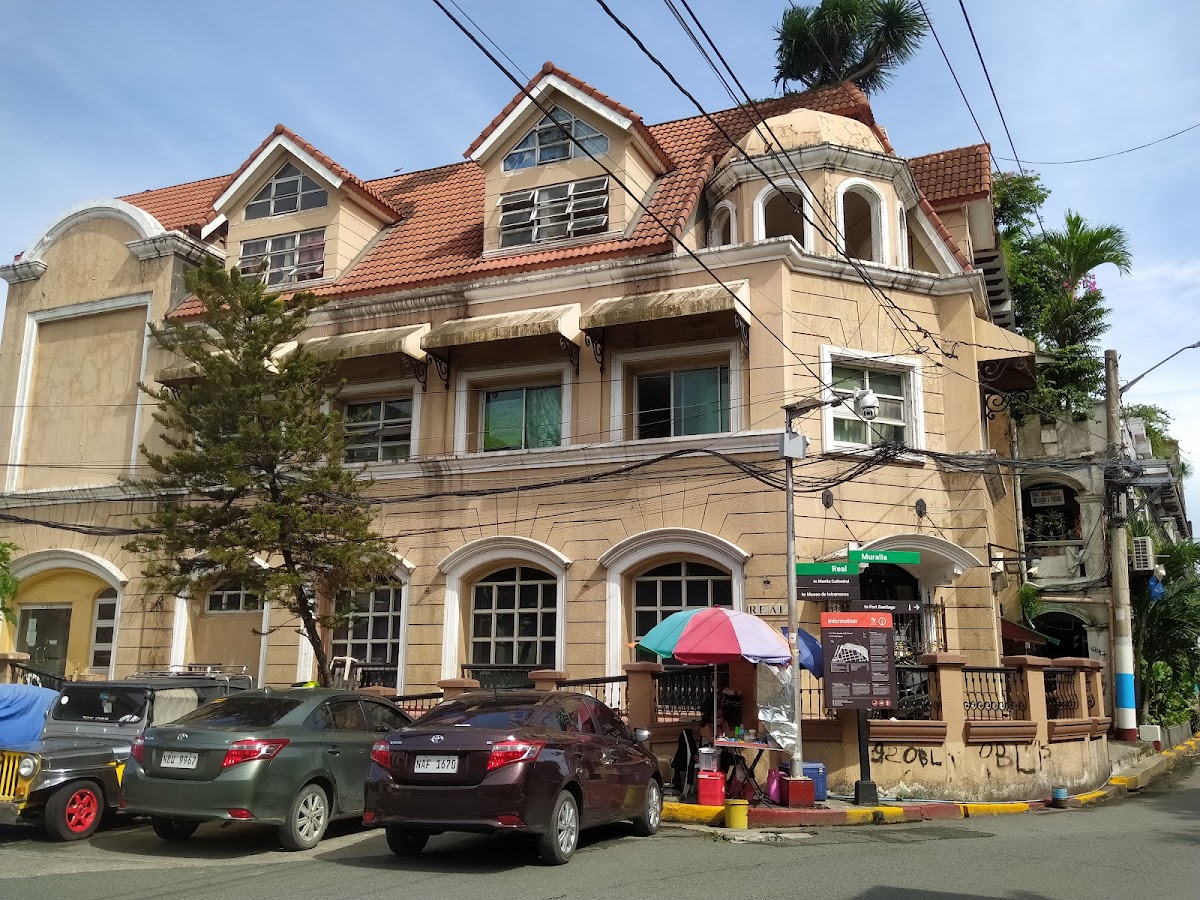 Lyceum of the Philippines University photo 3