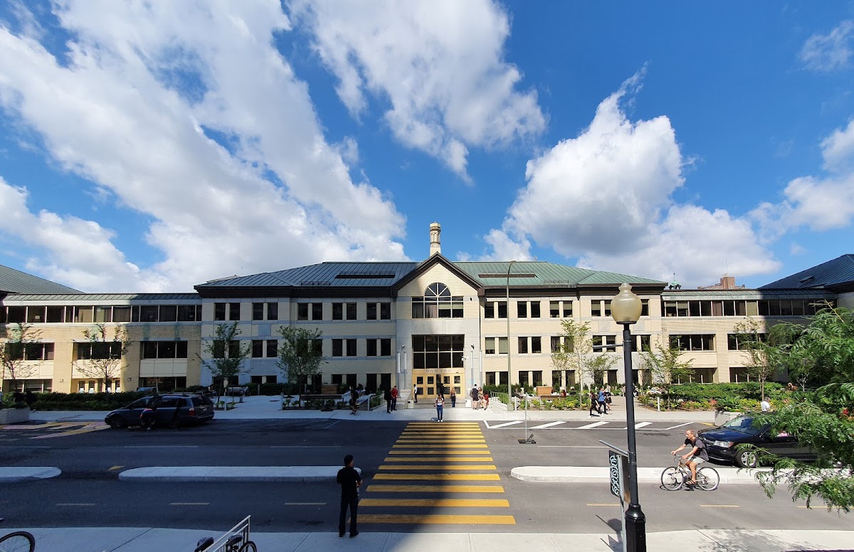 Collège Dawson photo 2