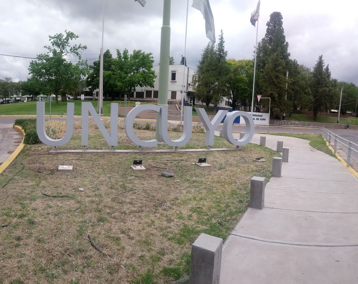 National University of Cuyo photo 7