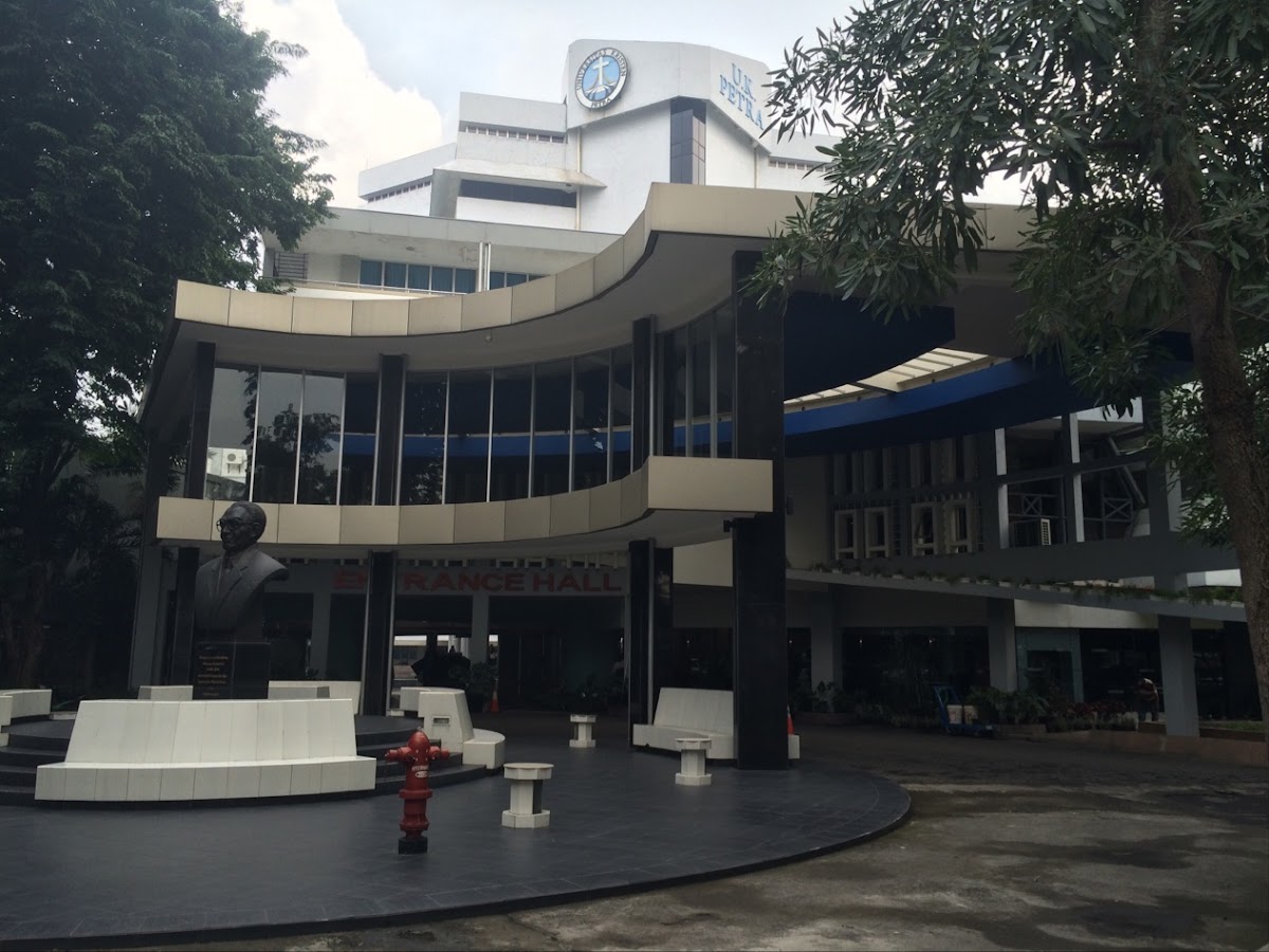 Petra Christian University photo 7