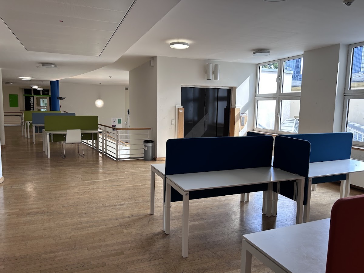 Hochschule für Musik Frankfurt am Main photo 1