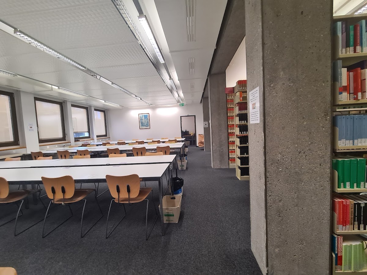 Fribourg University photo 5