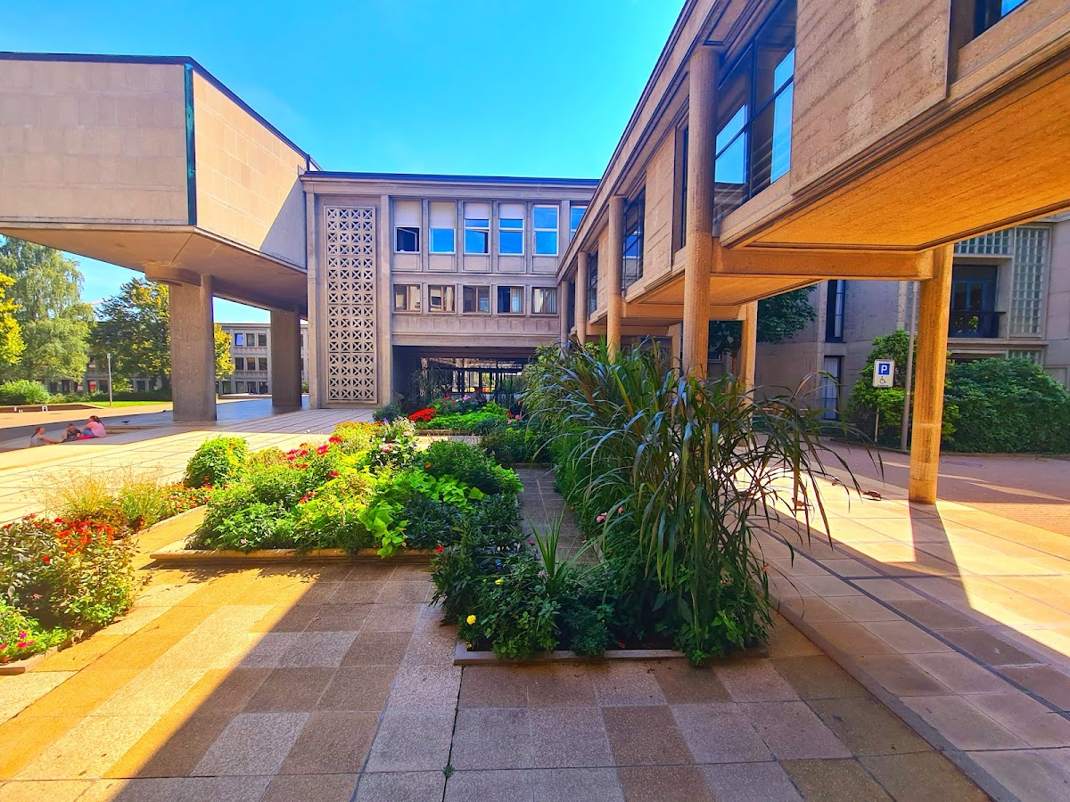 Fribourg University photo 7