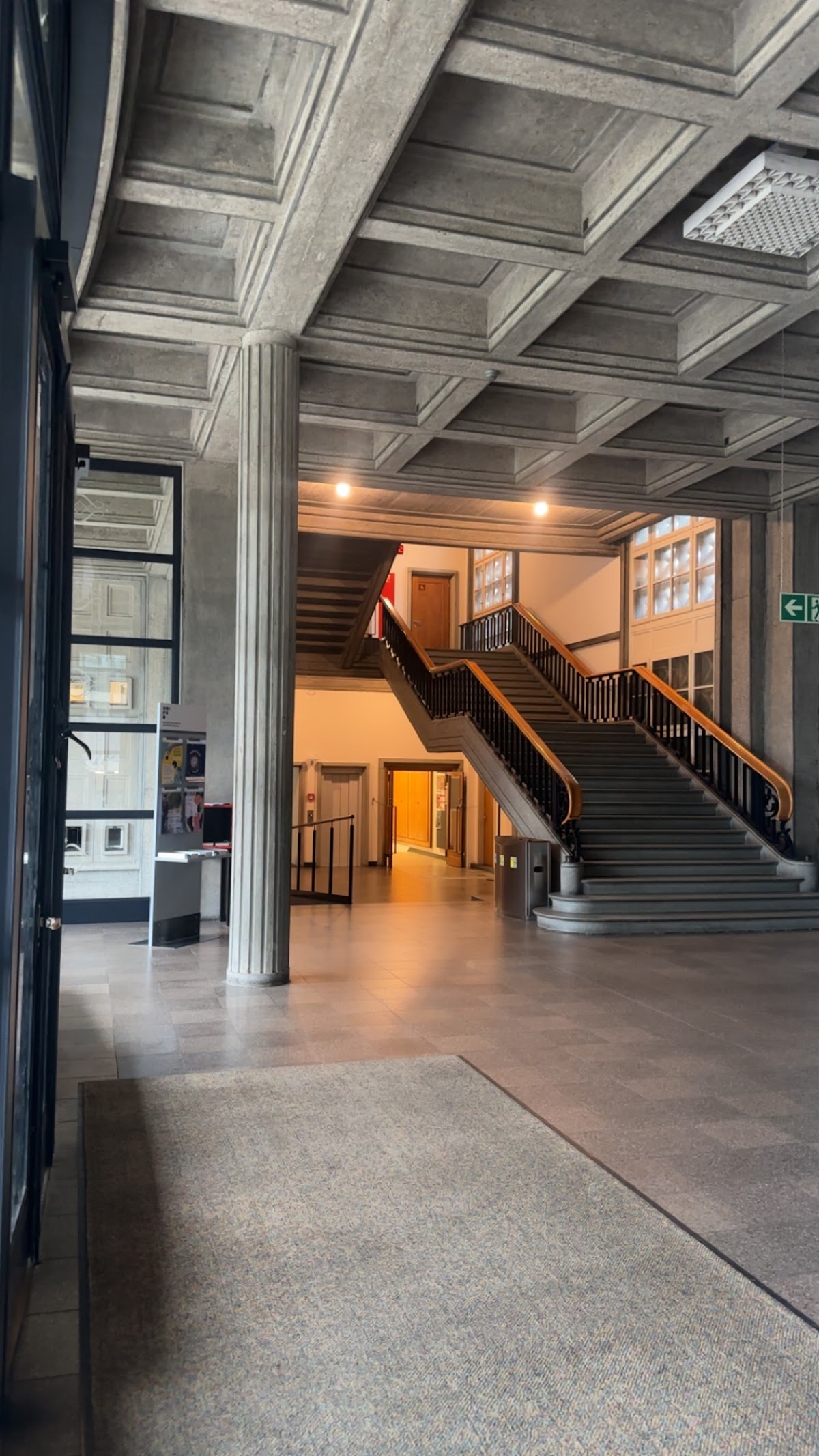 Fribourg University photo 9