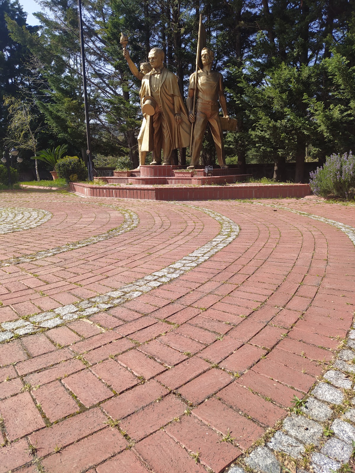 Maltepe University photo 7