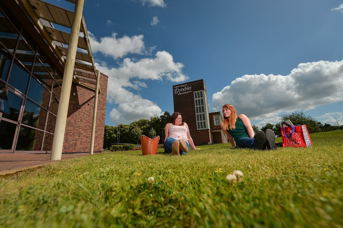 Wrexham Glyndwr University photo 4