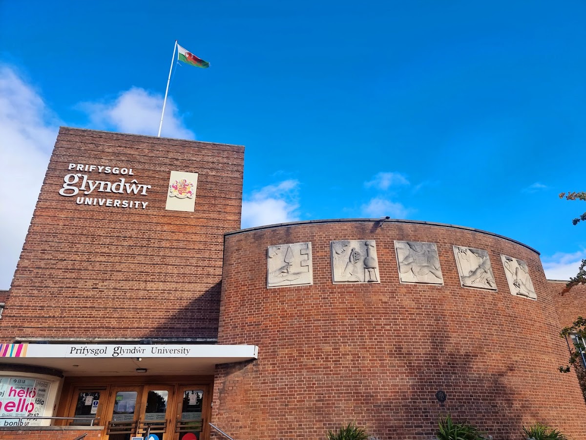 Wrexham Glyndwr University photo 8