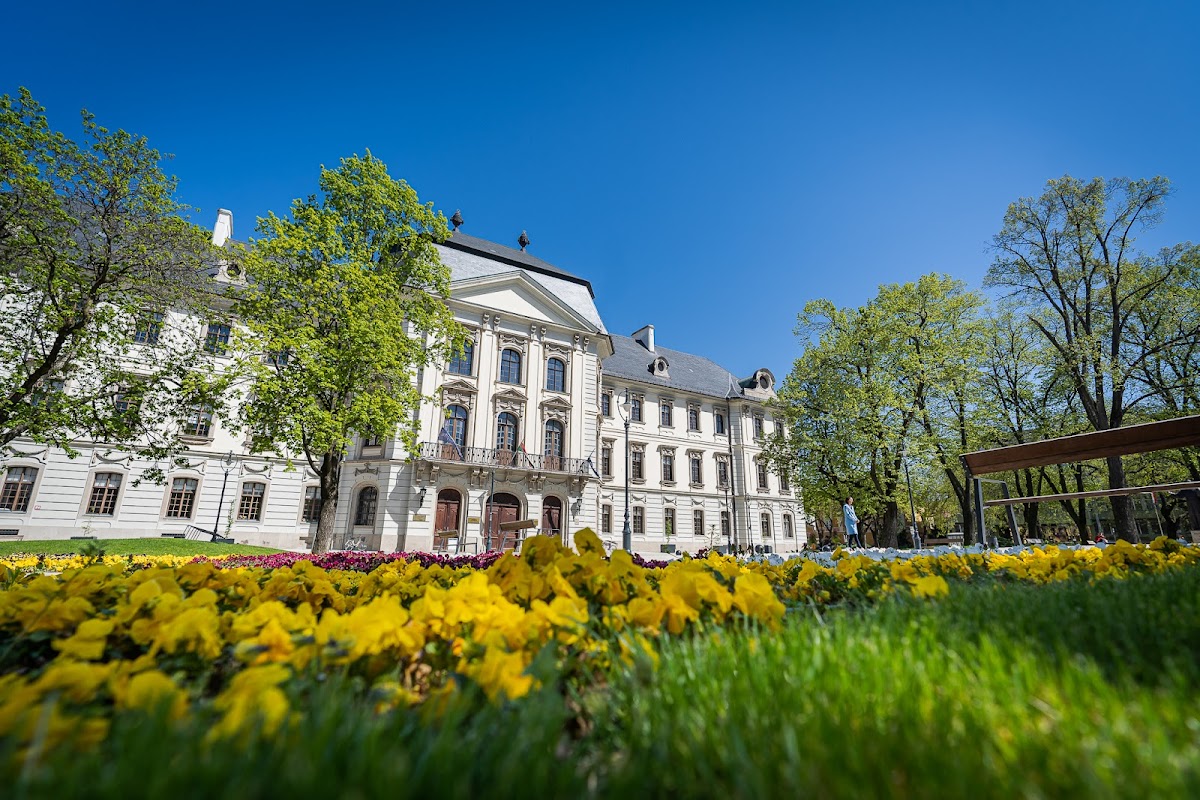Eszterházy Károly Catholic University photo 2