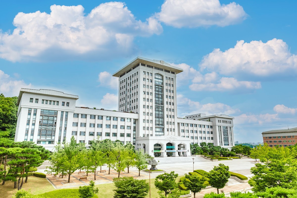 Sun Moon University photo 4