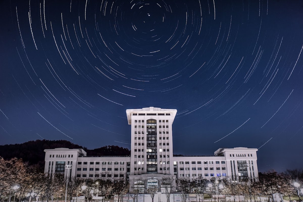 Sun Moon University photo 6