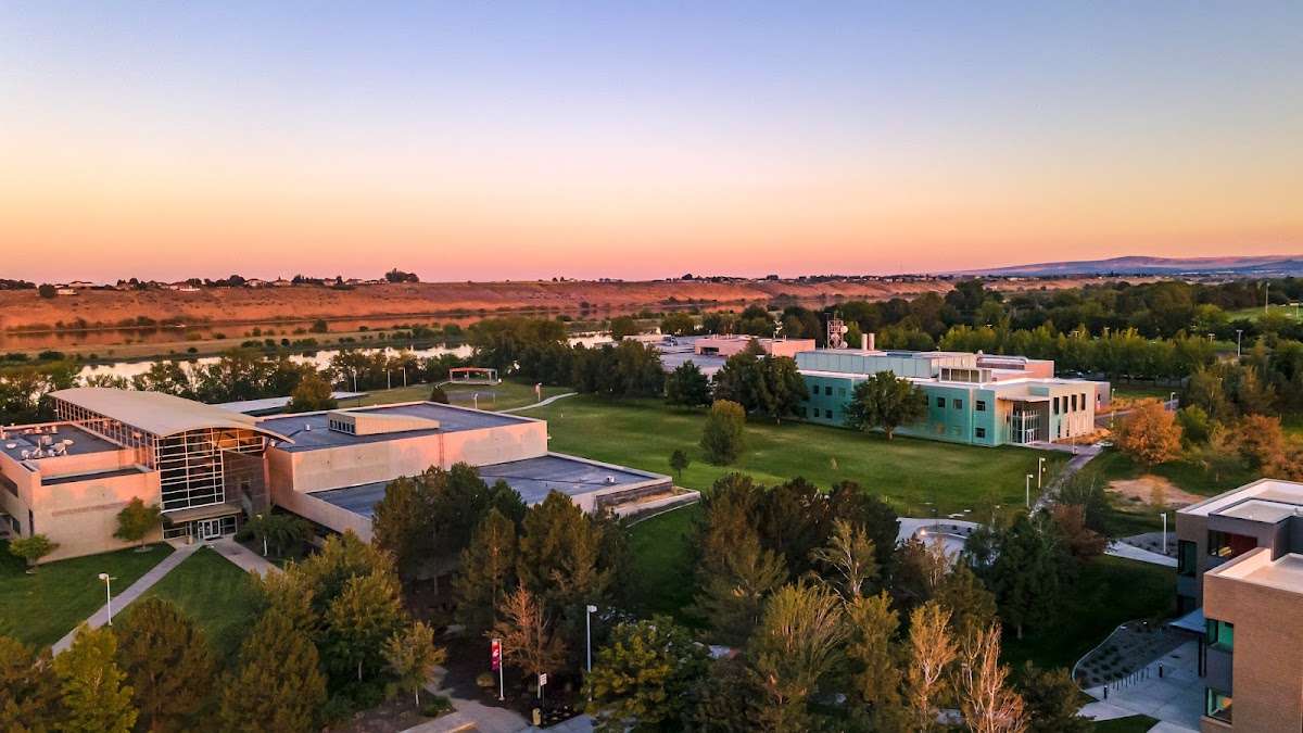 Washington State University Tri Cities photo 2