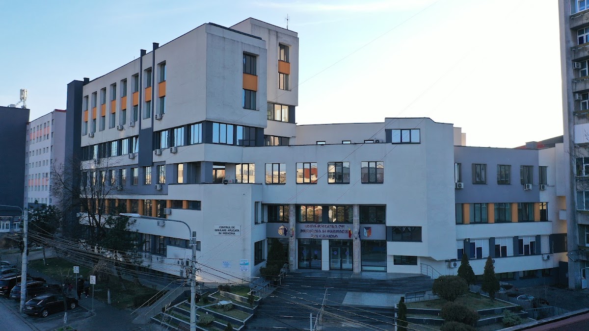 University of Medicine and Pharmacy of Craiova photo 1