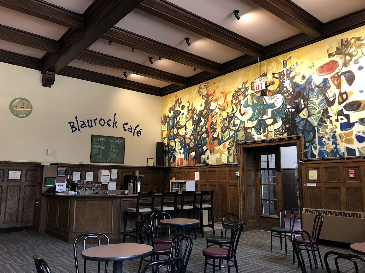 Canadian Mennonite University photo 8