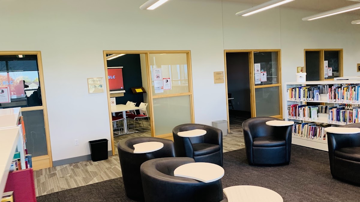 St. Lawrence College photo 5