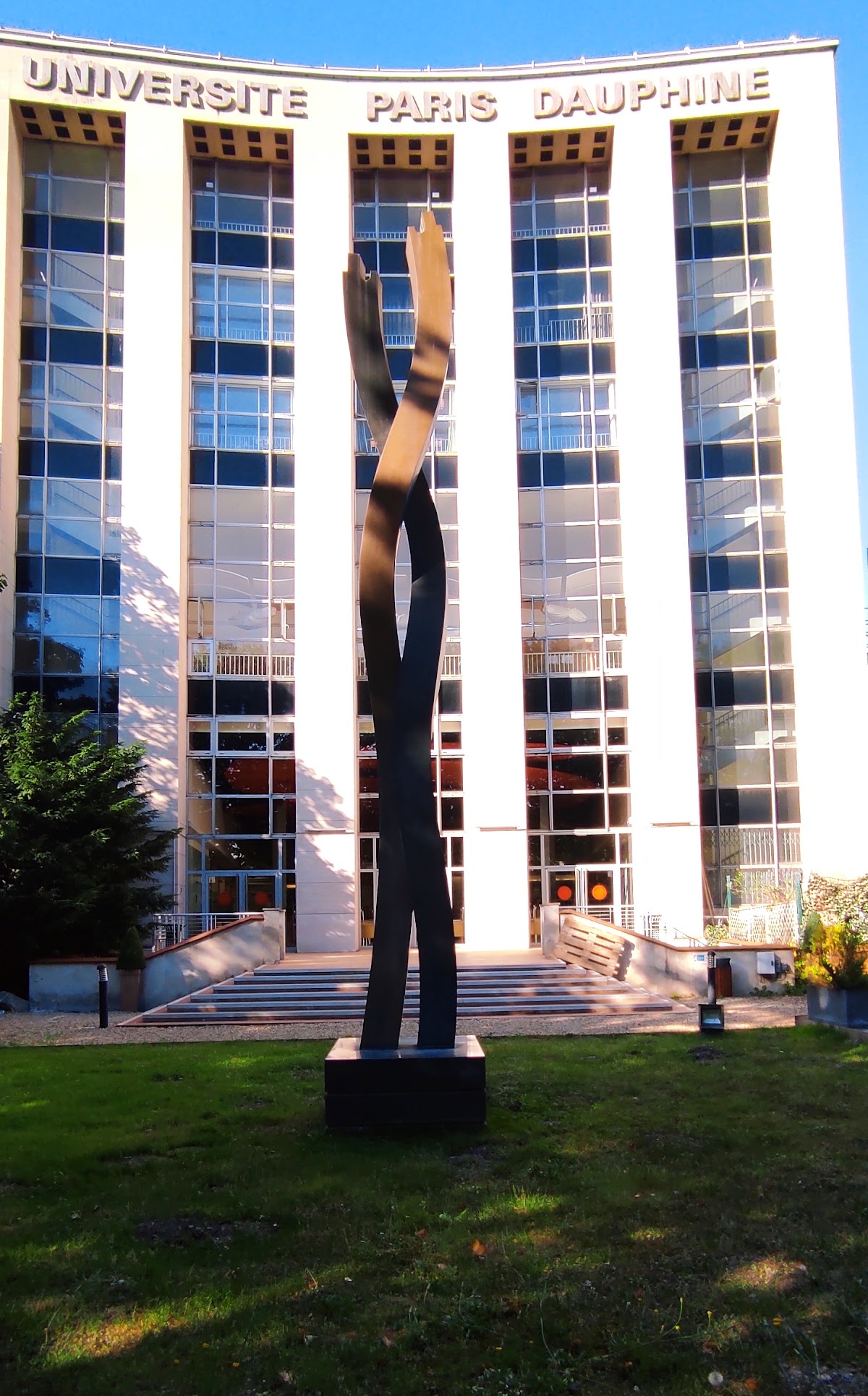 Paris Dauphine University photo 9