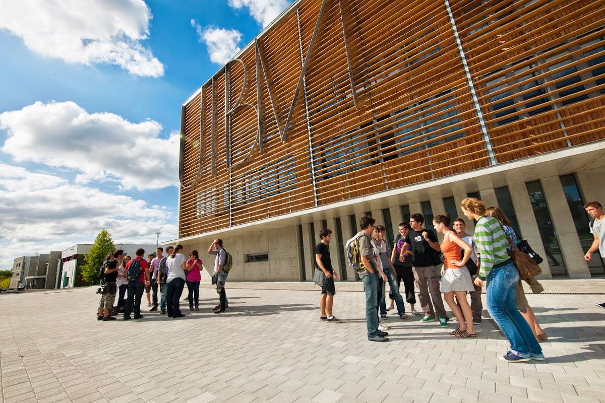 Université de Technologie de Belfort-Montbéliard photo 3