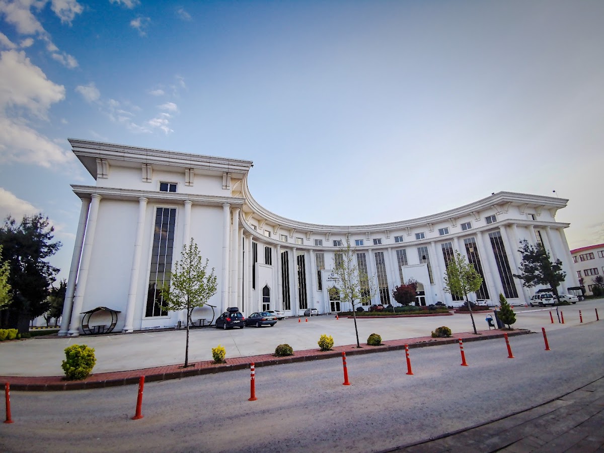 Gaziantep University photo 4