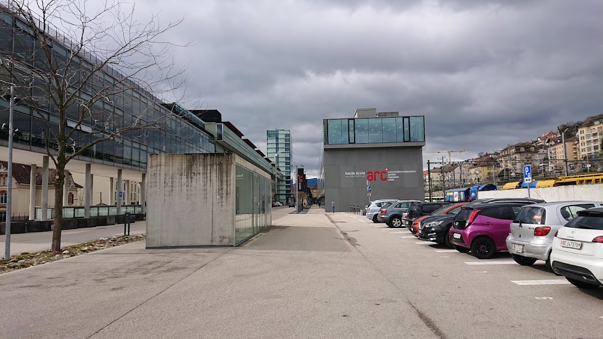 Haute école de gestion Arc (HEG Arc) photo 1