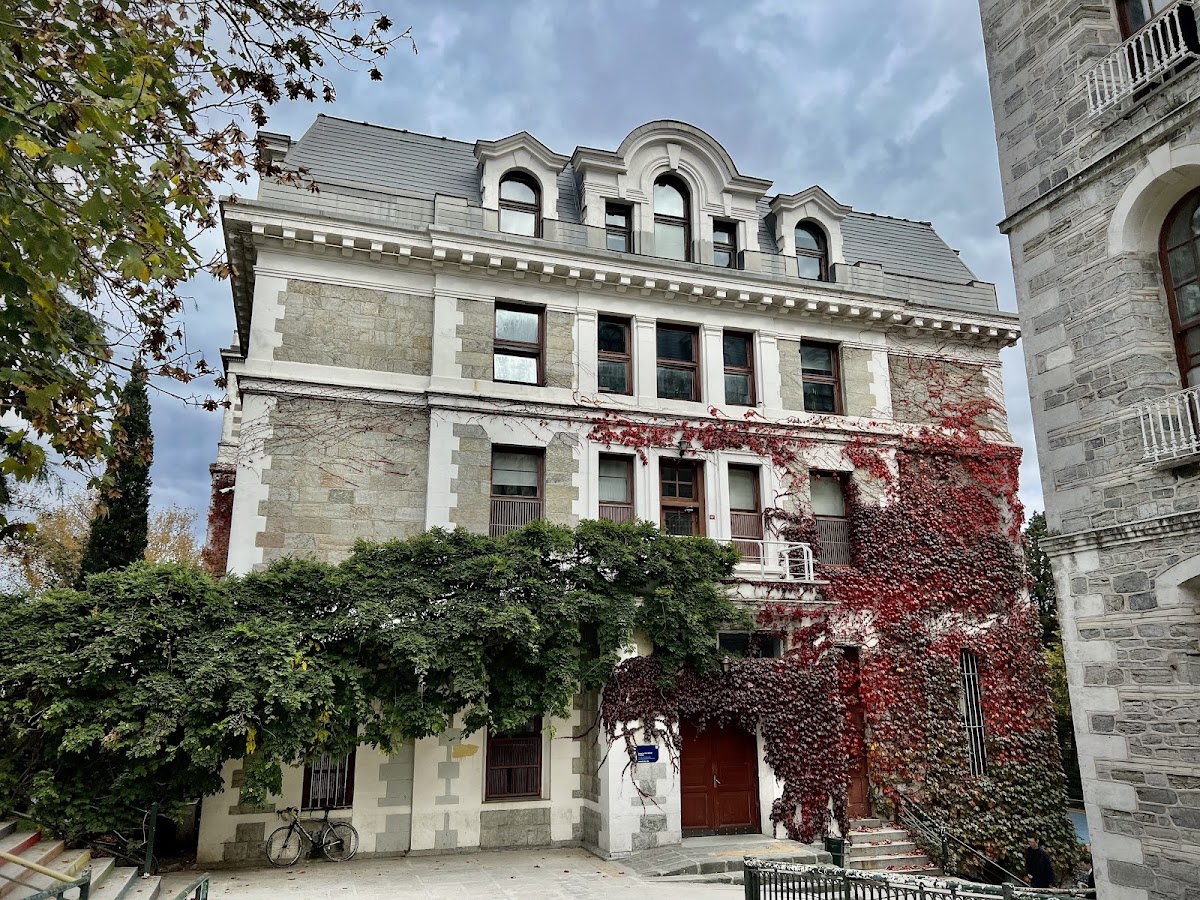 Boğaziçi University photo 7