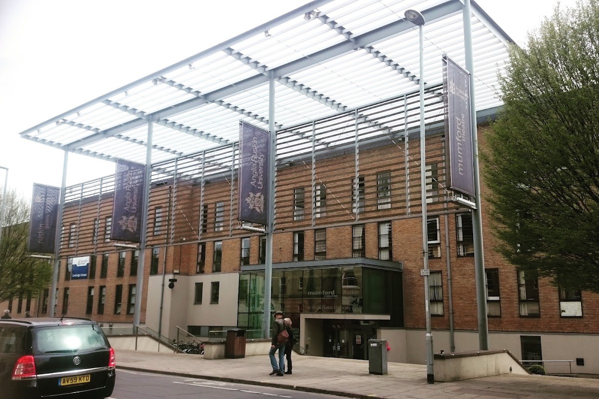 Anglia Ruskin University photo 3