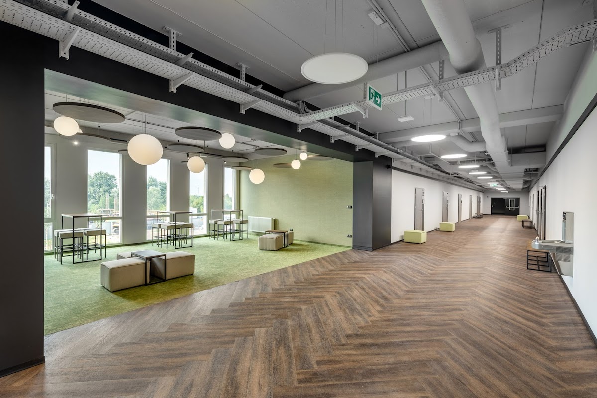 WSB University in Wrocław photo 6