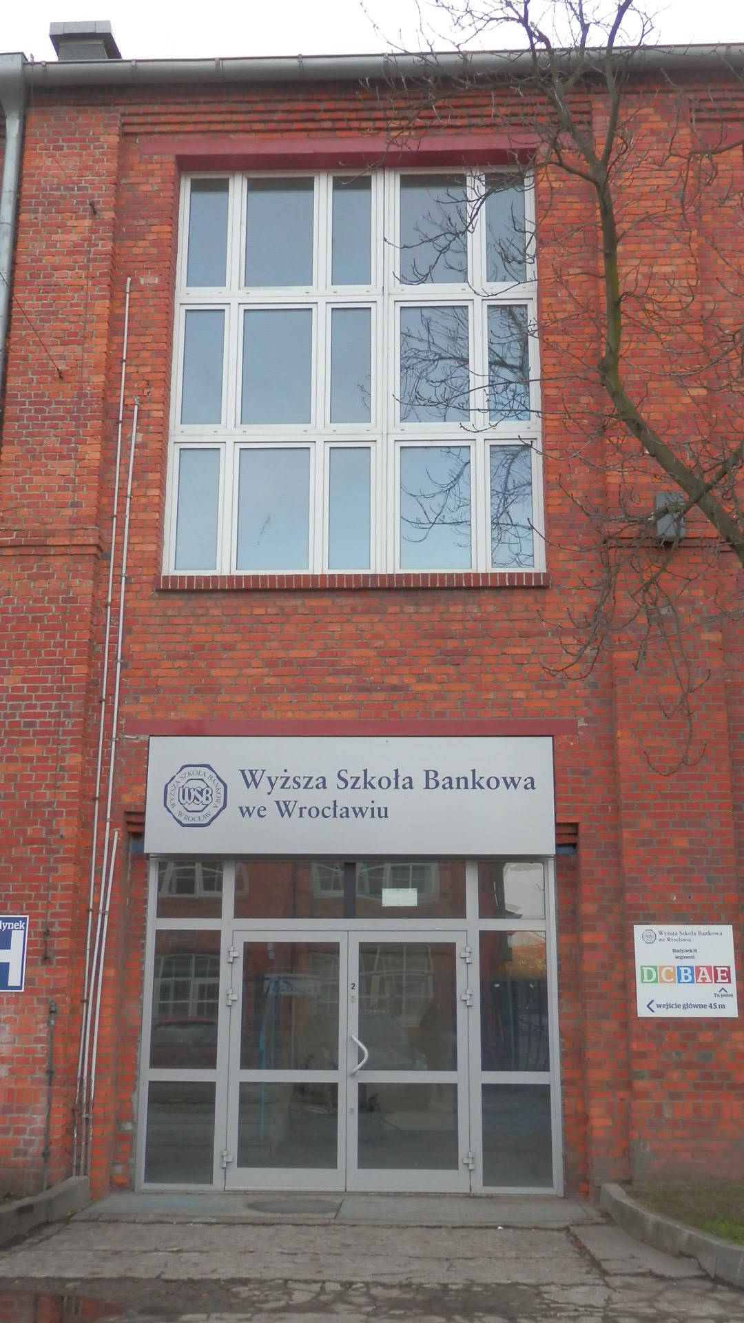 WSB University in Wrocław photo 9
