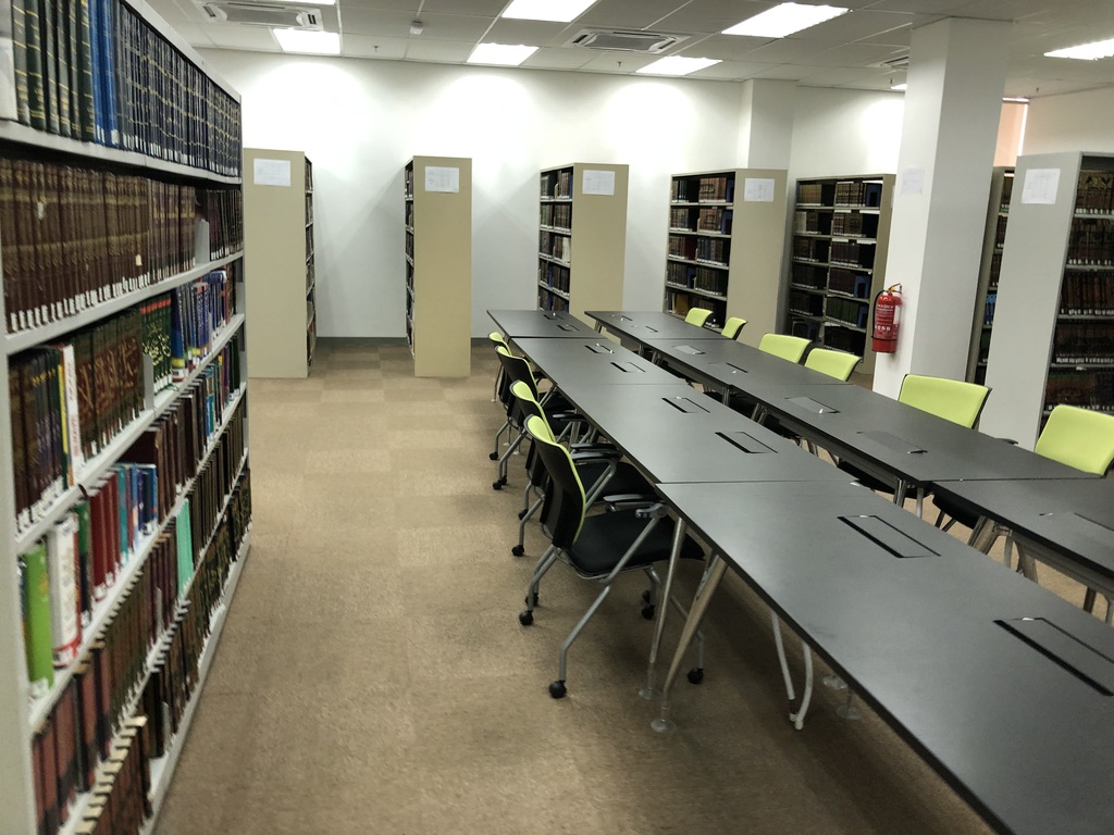 Al-Madinah International University photo 6