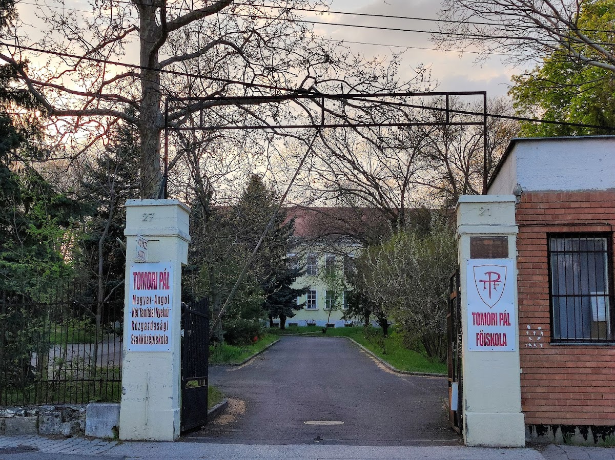 Tomori Pál College photo 3
