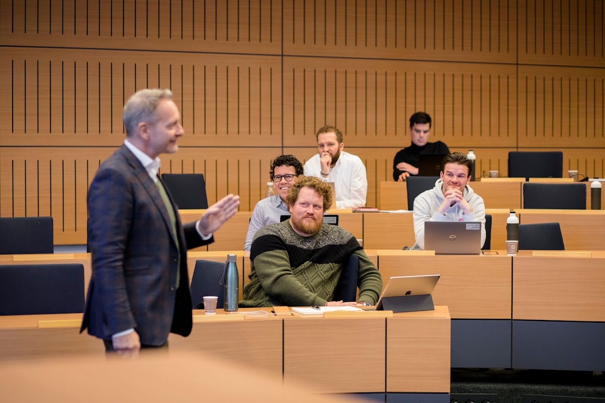 TIAS School for Business and Society photo 4