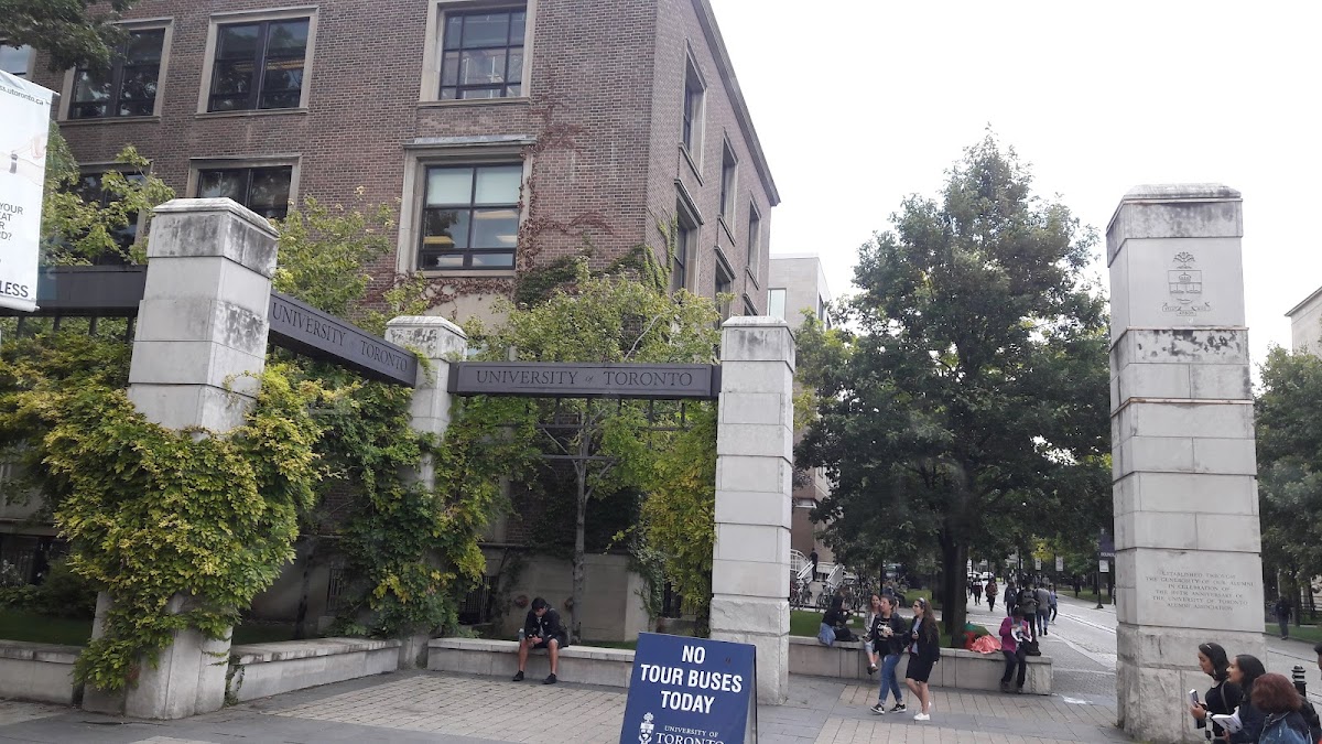 University of Toronto Schools photo 5