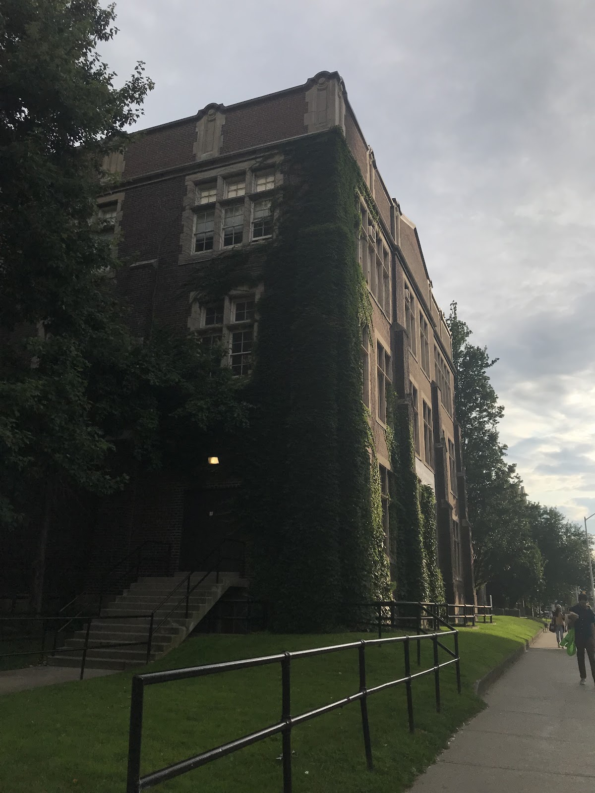 University of Toronto Schools photo 8