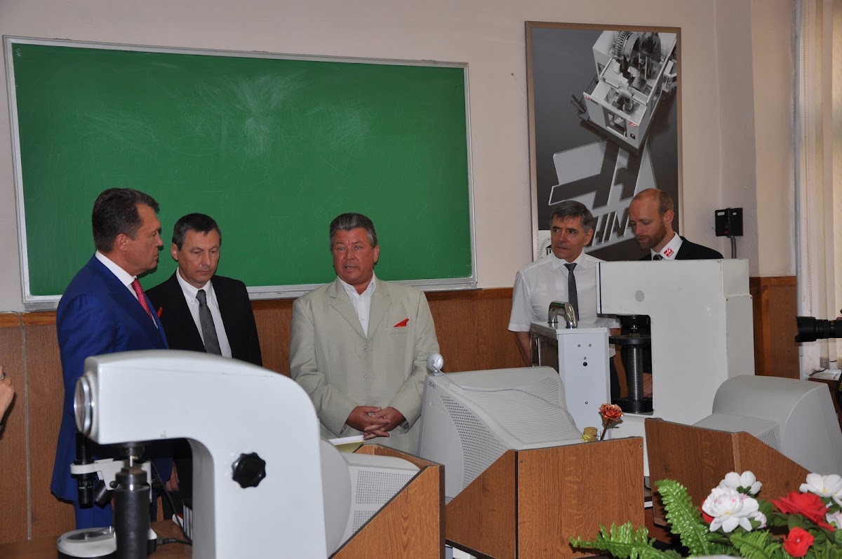 Kharkiv National Automobile and Highway University photo 3