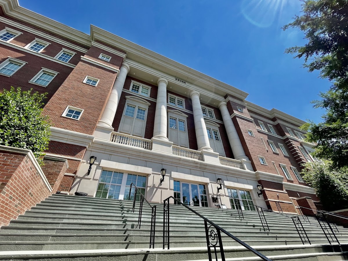 College of 2248 photo 3