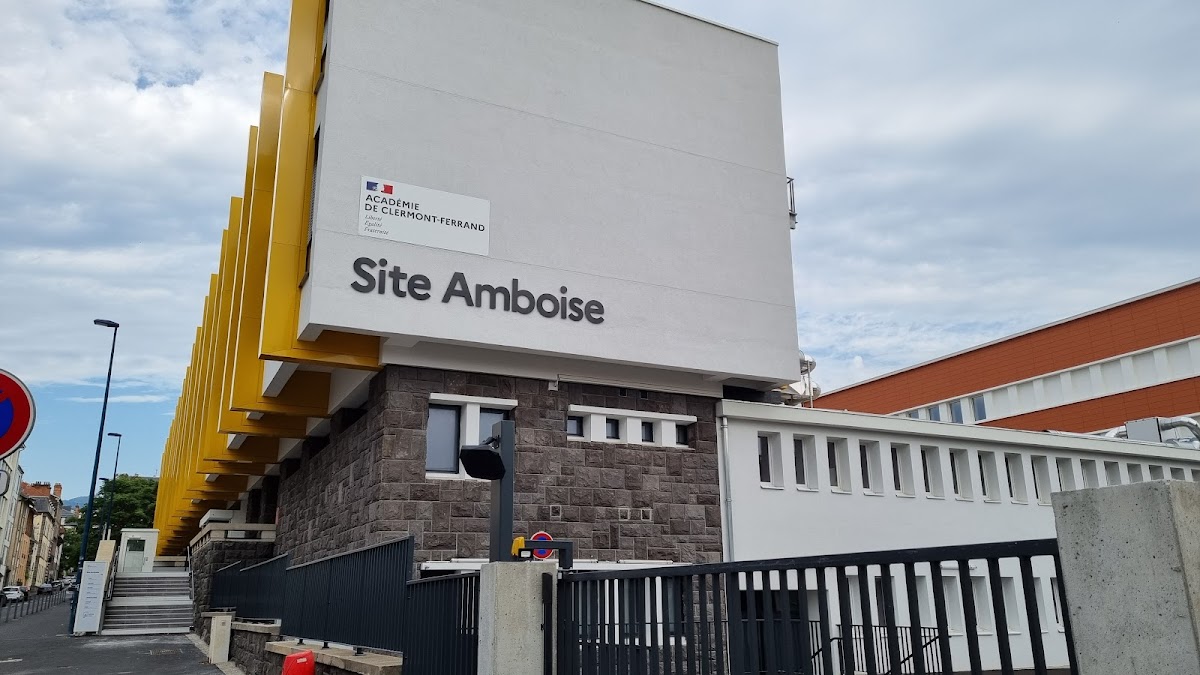 University of Clermont Auvergne photo 1