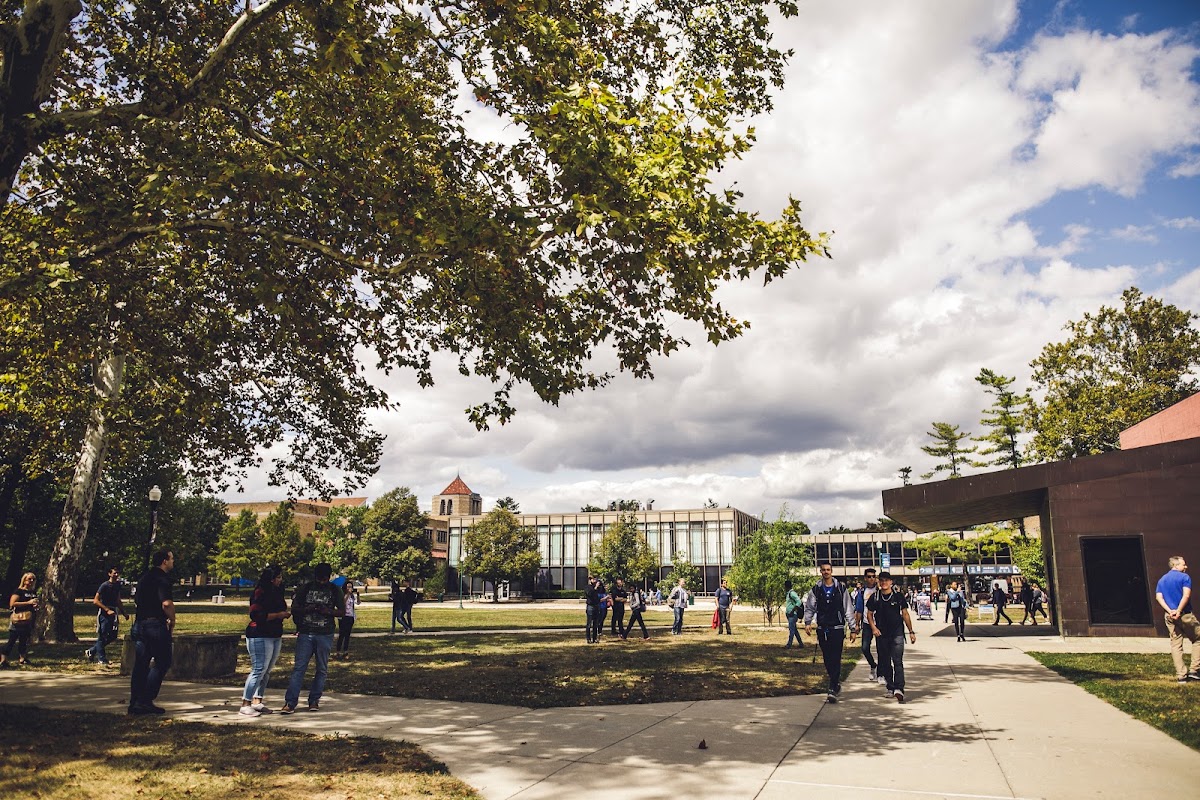 Eastern Illinois University photo 5